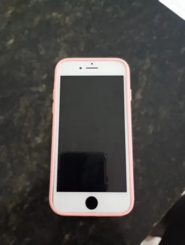 iPhone 8
