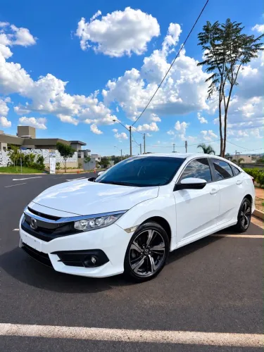 Honda Civic Sedan EXL 2.0 Flex 16V Aut.4p 2017