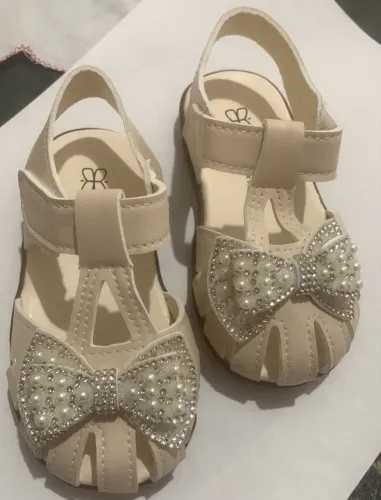 VENDO SANDÁLIA NOVA INFANTIL