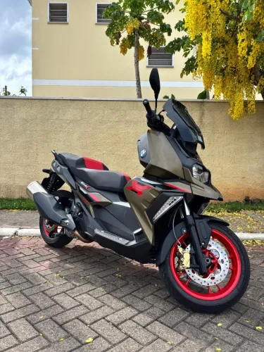 BMW C400X