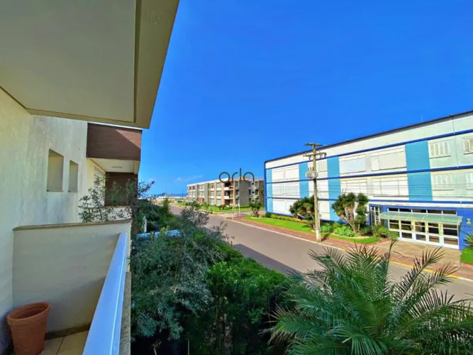 Casa beira mar mobiliada e decorada com 03 suítes á venda no Condomínio Solanas Xangri-Lá 