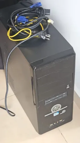 Monitor + CPU