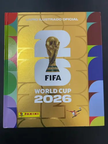 Álbum capa dura com 189 figurinhas dentro