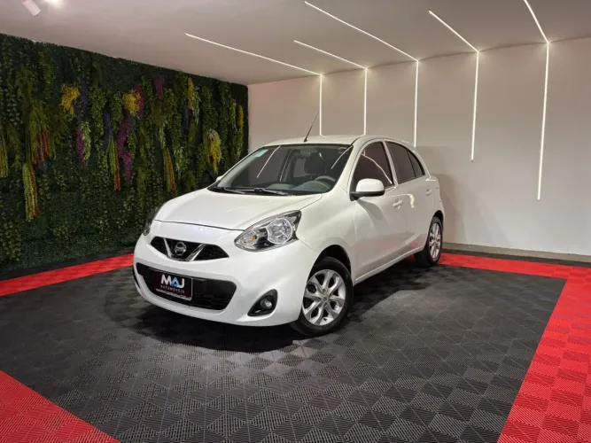 Nissan March SV 1.6 16V Flexstart 5P Mec. 2018