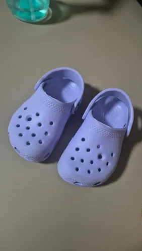 Crocs infantil
