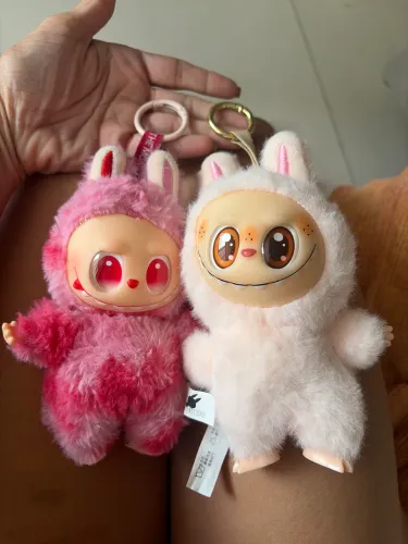 2 Labubus