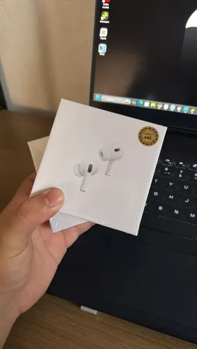AirPods