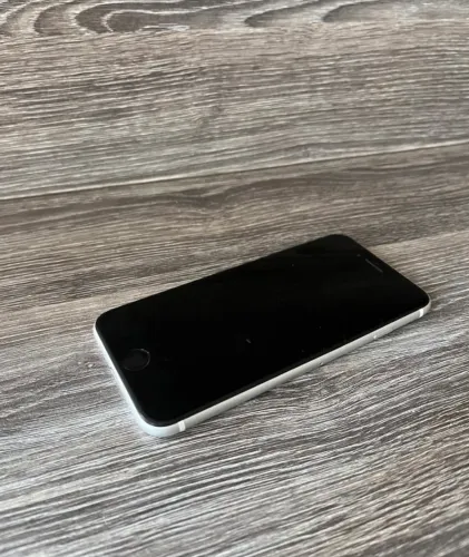 iPhone SE