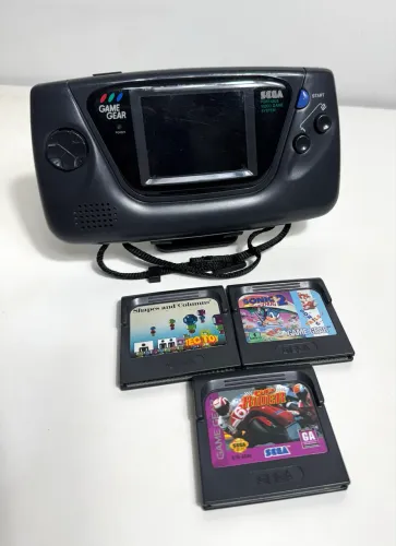 Game gear + jogos, sem ligar 