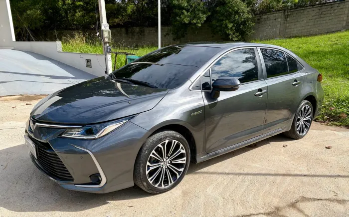 Toyota Corolla Altis Prem. Hybrid 1.8 Flex AUT 2023