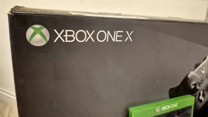 X box one X 1Tb