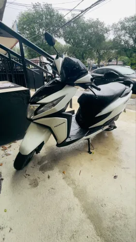 Honda Elite 125 2025/2026 Branca