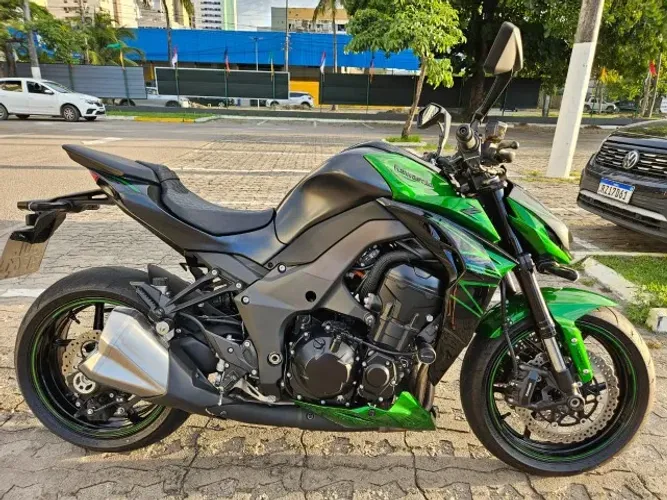 Repasse Kawasaki Z1000 2024 praticamente zero km