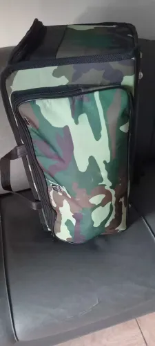 Case para trompete e floghorne novo zerado