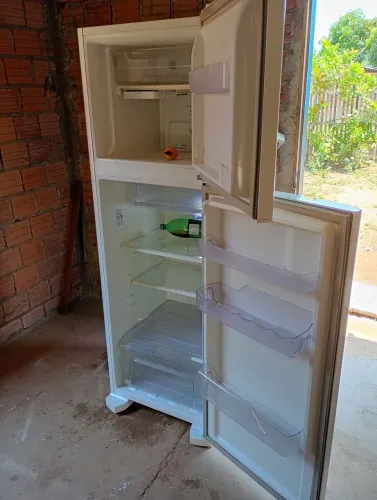 Geladeira gelado 