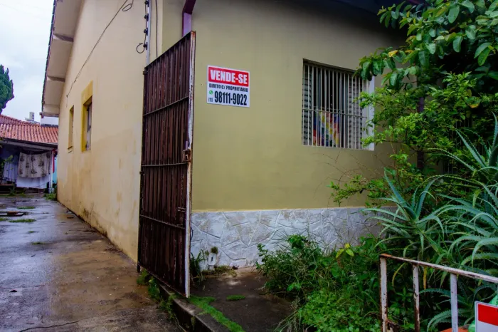 Casa para venda tem 375 metros quadrados com 3 quartos em Jardim da Saúde - São Paulo - Sã