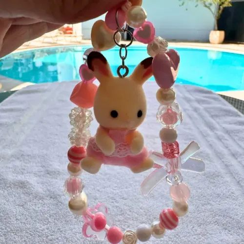 Chaveiro Bebê Coelho Sylvanian Families Rosa Artesanal