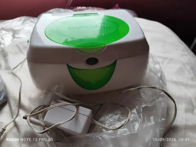 Munchkin aquecedor de lenço umedecido elétrico semi novo