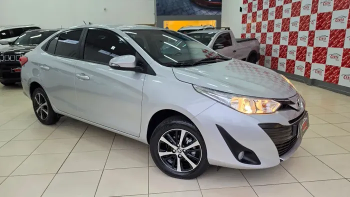 Toyota Yaris XS Connect Sedan 1.5 Flex 16V AUT 2021