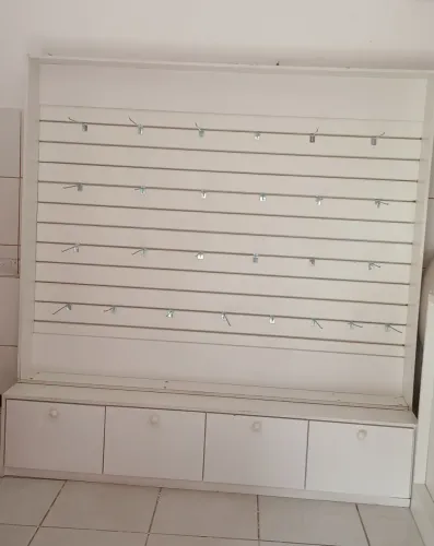 Movel canaletado
