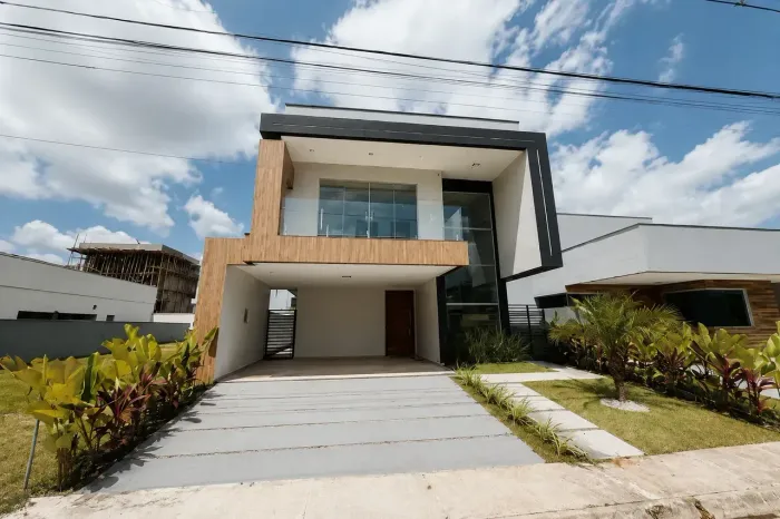 CASA À VENDA CONDOMÍNIO JARDINS DO LAGO | 4 SUÍTES | PISCINA PRIVATIVA