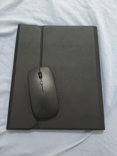 Capa para ipad A16 com teclado e mouse