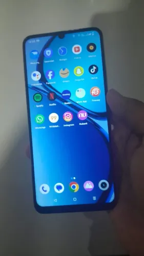 Vendo realme c 53 sem defeito 