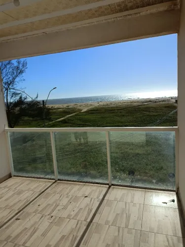 Apartamento de frente para o mar Santa Clara