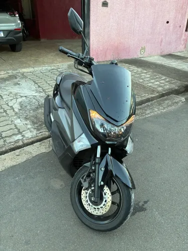 Nmax 160 automática 2019