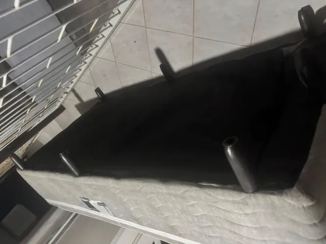Cama de solteiro 