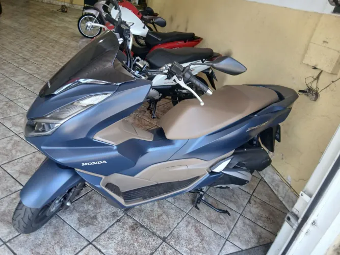 Pcx 160cc dlx 2024 com abs