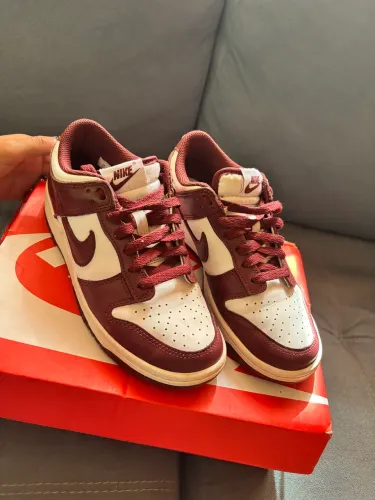 Dunk low vinho (original)