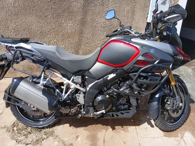 Suzuki Vstrom 1000