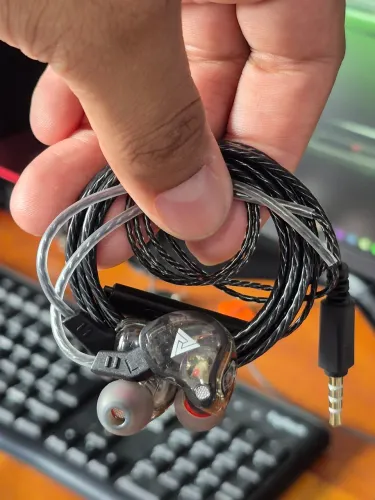 Fone de Ouvido QKZ Akc6 NOVO