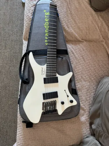 Strandberg Boden Metal 7 White Pearl - Guitarra - Headless