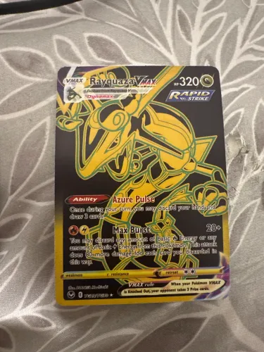 Rayquaza Vmax preto e dourado (TG29 - TG30)