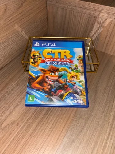 Jogo Mídia CD para PS4 Crash Team Racing