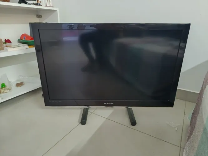Tv 37 polegadas - não liga