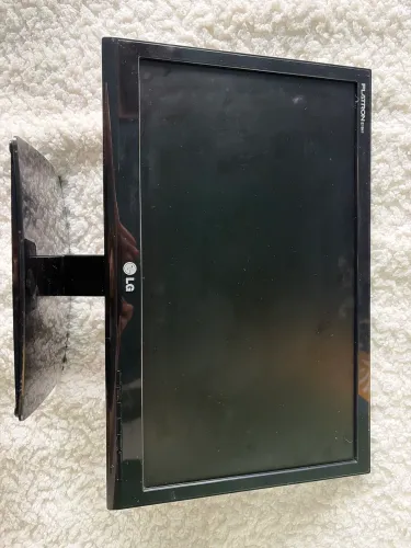 Monitor Flatron E1941