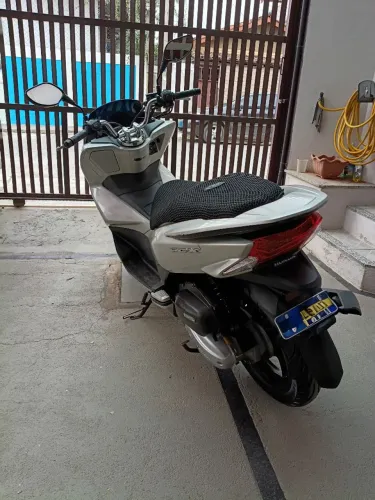 Vendo PCX da minha esposa , .