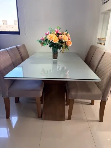 Mesa de Jantar 6 Lugares com Tampo de Vidro + 6 Cadeiras