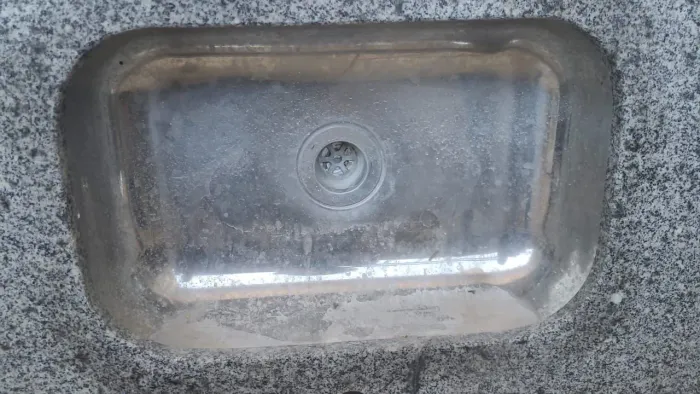 Bancada de granito com cuba de inox