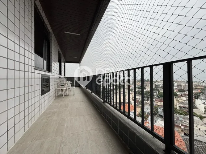 apartamento à venda-127m²-3 quartos-1 suíte -varanda-2 vagas -elevador- Tauá- Ilha do Gove