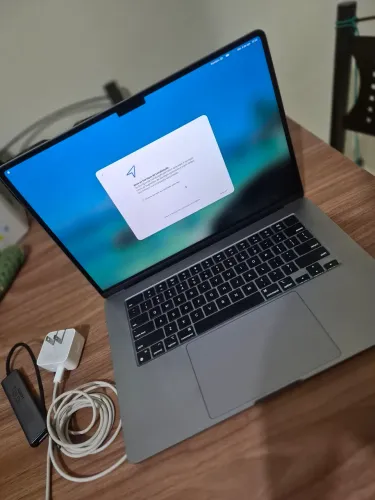 Vendo mac book 15