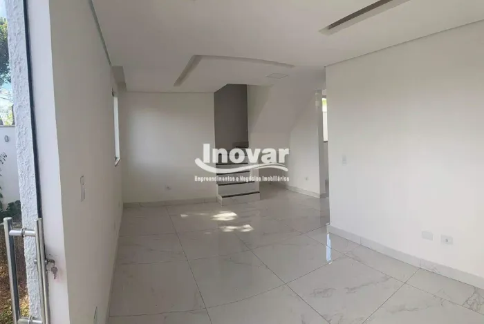 Casa Germinada com 3 quartos e 1 suíte no Bairro Etelvina Carneiro