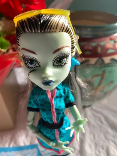 BONECA MONSTER HIGH