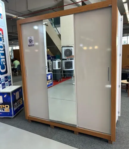 Guarda roupa Solteirão com portas de correr