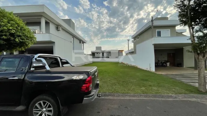 Terreno em Condomínio à Venda no Residencial Quebec, São Carlos
