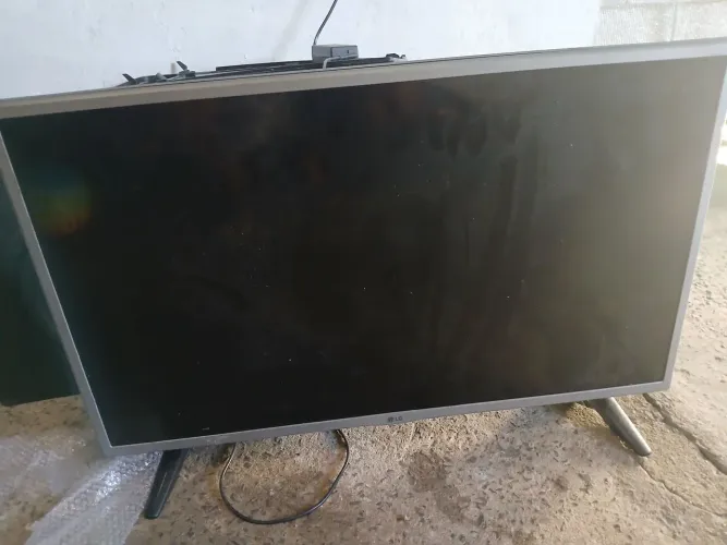 Tv 32 lg tela quebrada zap *63