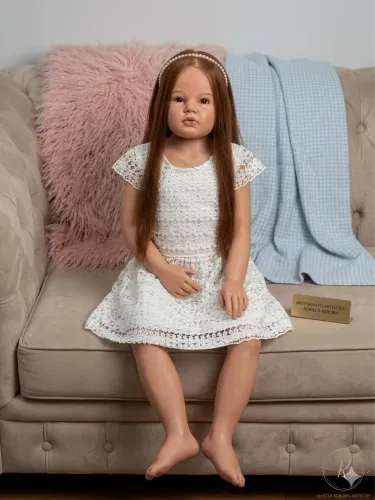 Boneca toddler modelo Angélica realista